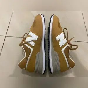 New Balance | Shoes | New Balance 574 Shoes Wheat White  display picture 1